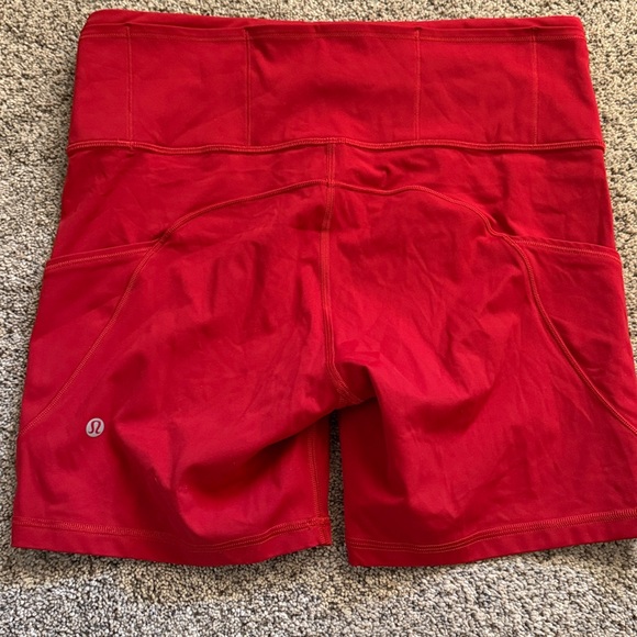 Lululemon fast and free shorts 6” size 10 - Picture 4 of 5
